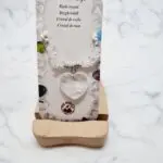 Ogrlica s kameno strelo in srčkom za več energije