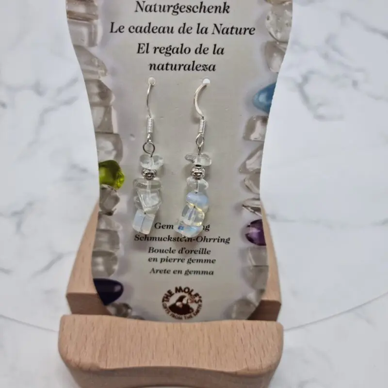 Opalno obarvani uhani za čustva in ljubezen