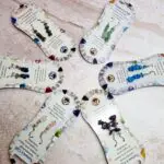 Uhani iz mineralov za eleganten stil