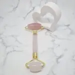 valjček za nego obraza naj bo vaš začetek dneva