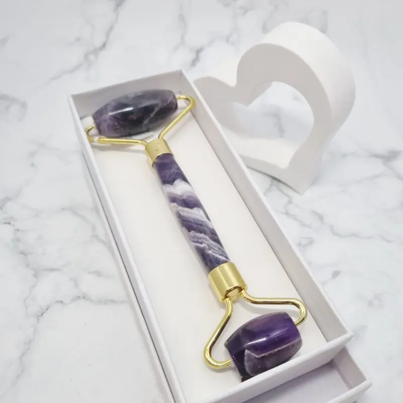 Roler za nego obraza iz ametista