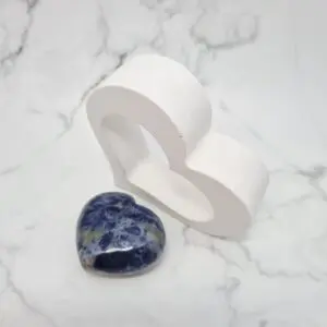 Kristal srce sodalit za prijateljstvo in spodbudo grleni čakri