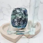 kristal flourit za doseganje šolskega uspeha in kristal kreativnosti