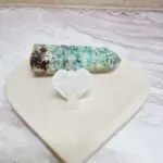 Angel-kamena-strela-kip