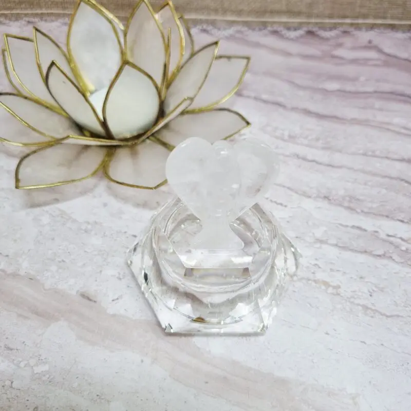 Angel-kamena-strela-kip-1