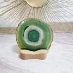 Ahat je kristal za spodbudo dobrih odnosov in odličen proti sevanju v prostoru