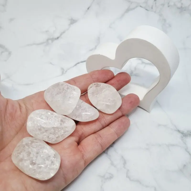 Kamena strela je kristal aktivacije organov in pomoč pri osebni zaščiti