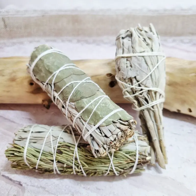 Kadila so del našega vsakdana, z belim žajbljem očistite vaš dom