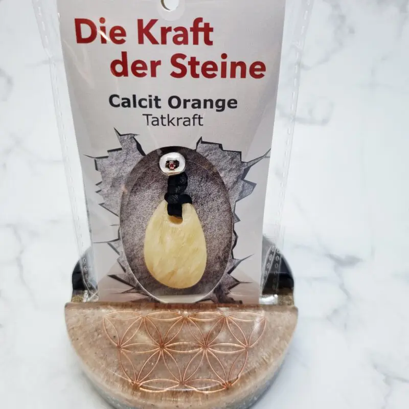 Obesek kalcit je namenjen razcvetu in osebni rasti